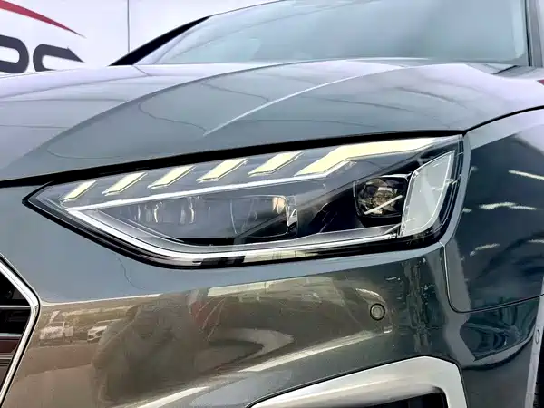 Audi A4L 2022