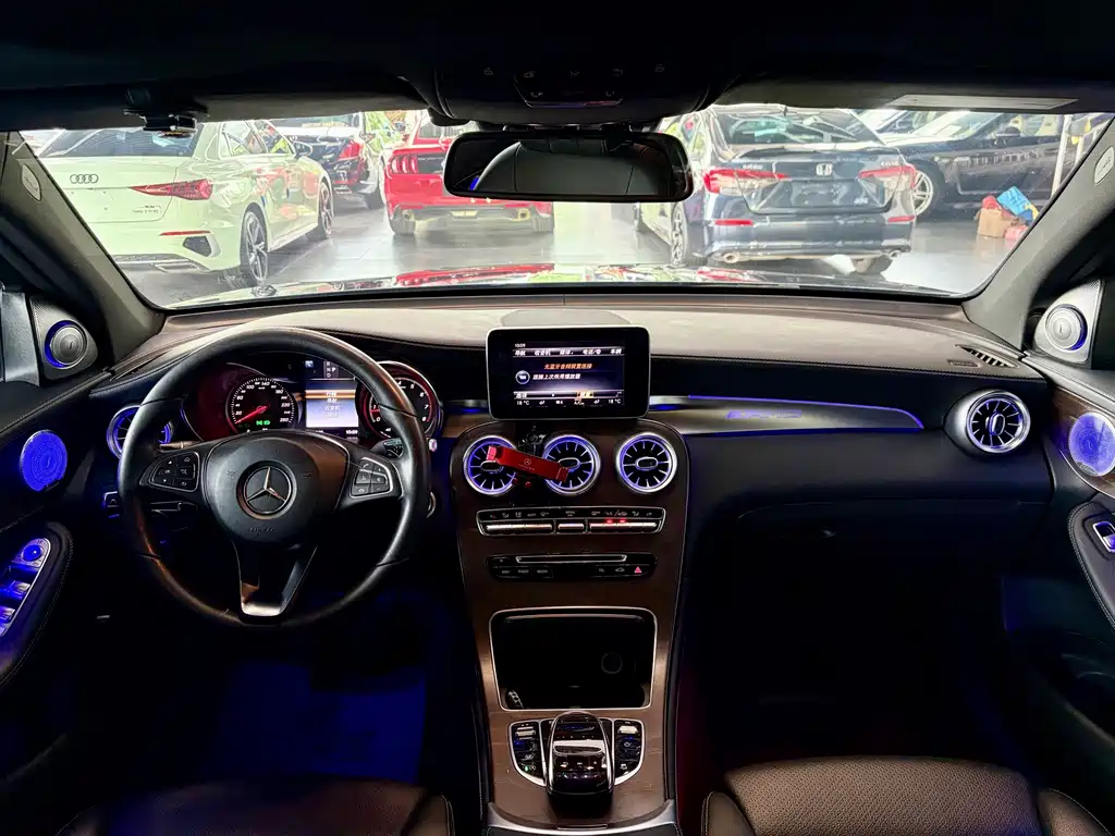 Mercedes-Benz GLC 2017