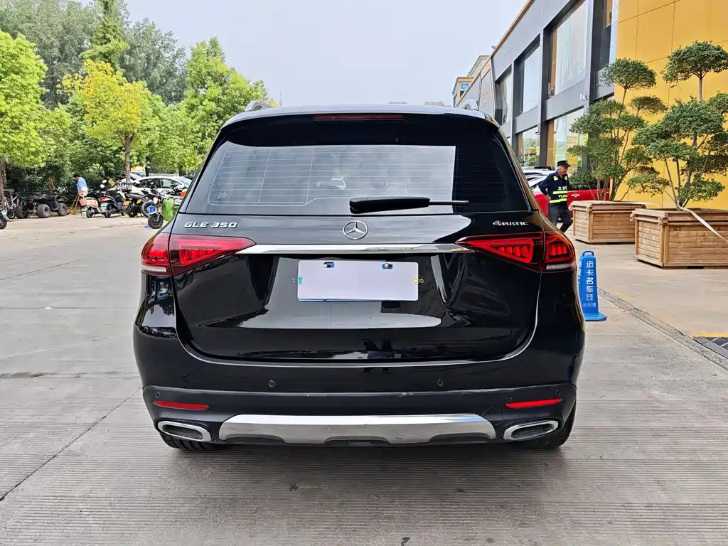 Mercedes-Benz GLE 2021