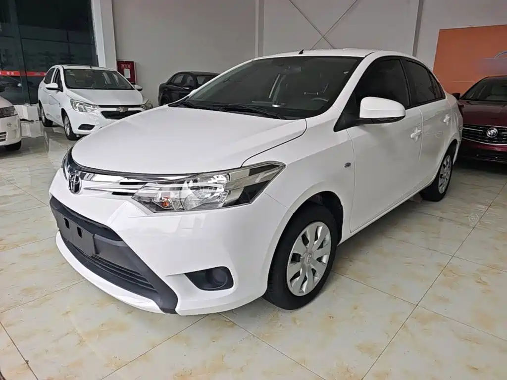 Toyota Vios 2015