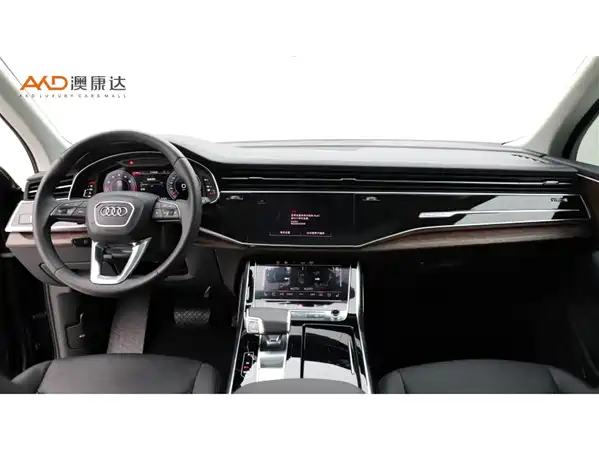 Audi Q7 2024