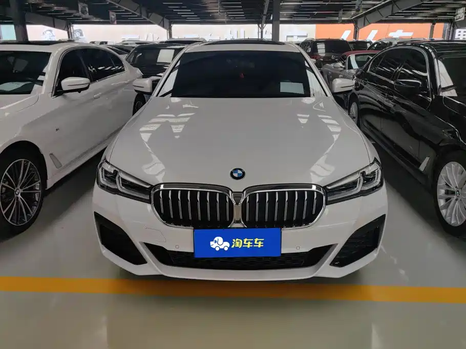 BMW 5 Series 2022