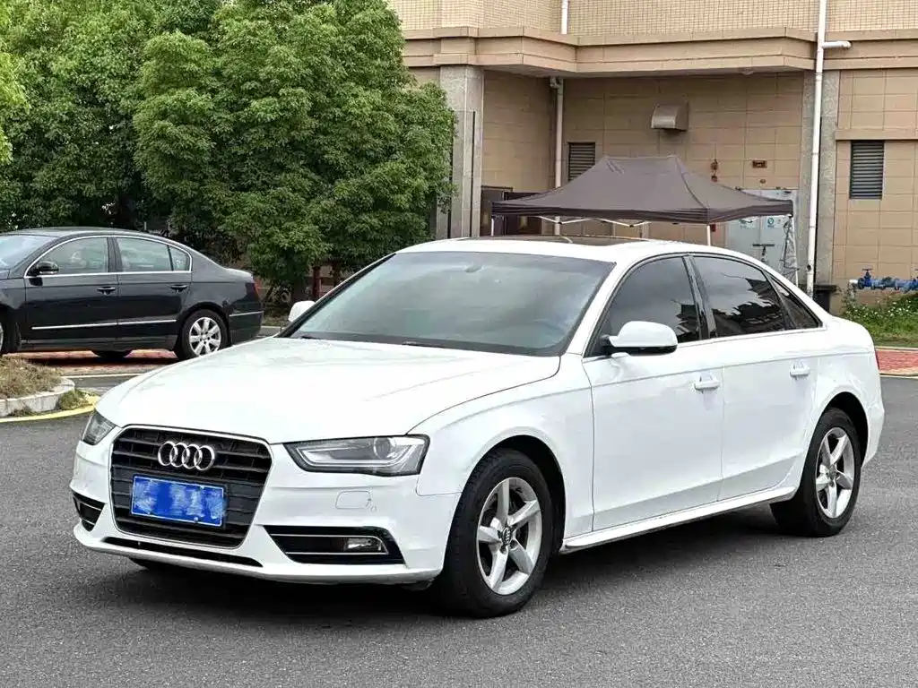 Audi A4L 2013