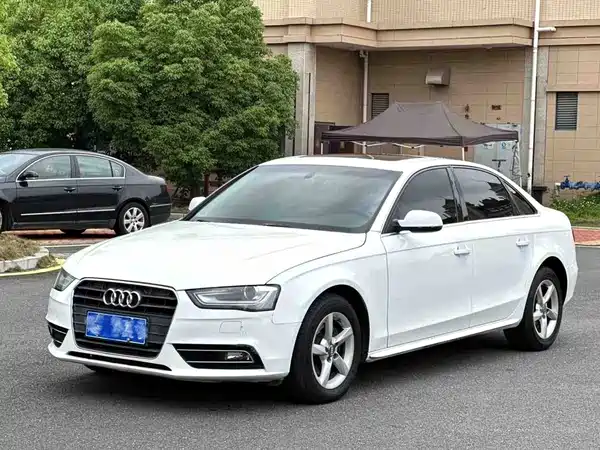 Audi A4L 2013
