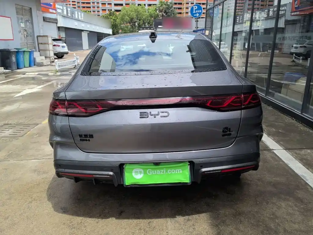 BYD Qin L 2025 — фото 6