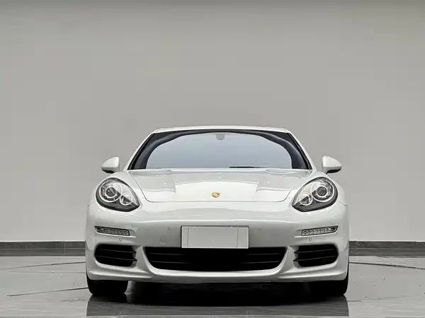 Porsche Panamera 2016