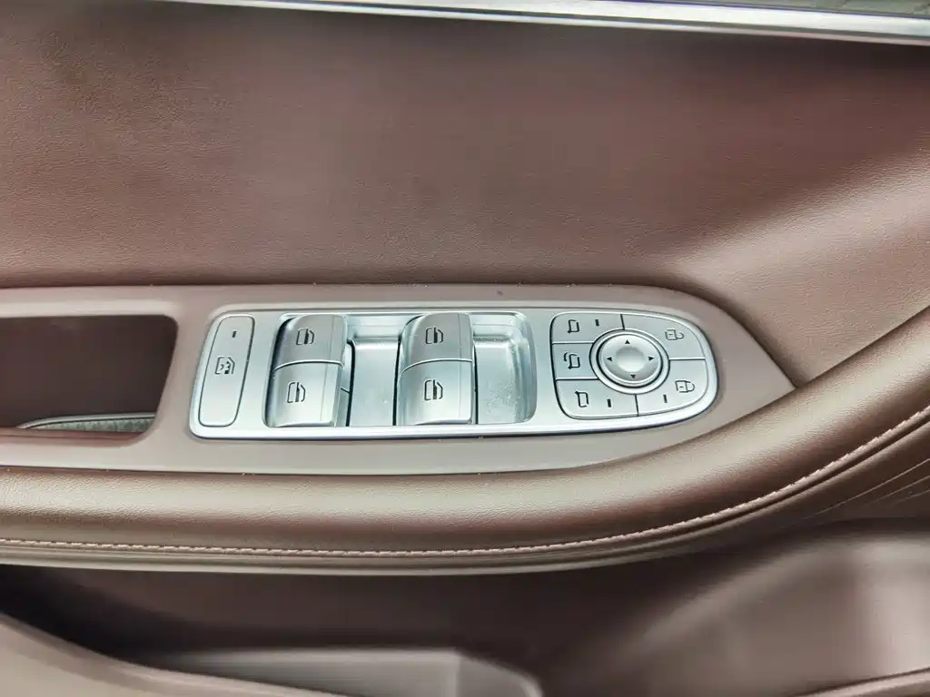 Chery Tiggo 8 PRO 2023 — фото 9