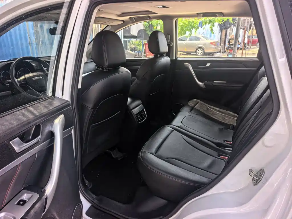 Haval M6 2019 — фото 13