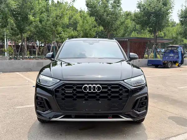 Audi Q5L 2023