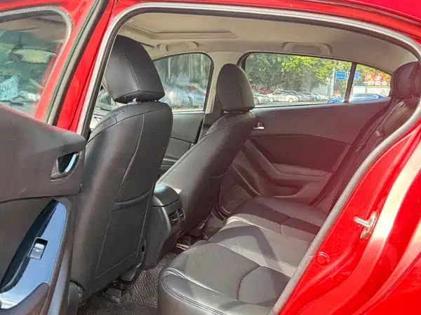 Mazda 3 Axela 2017