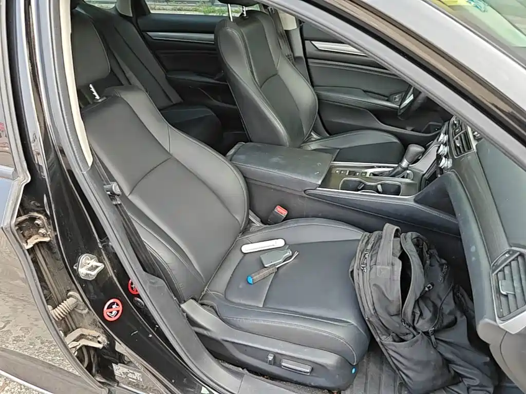 Honda Accord 2020 — фото 25