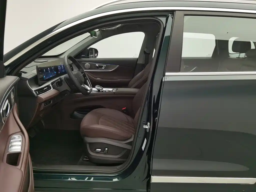 Chery Tiggo 8 PRO 2023 — фото 10