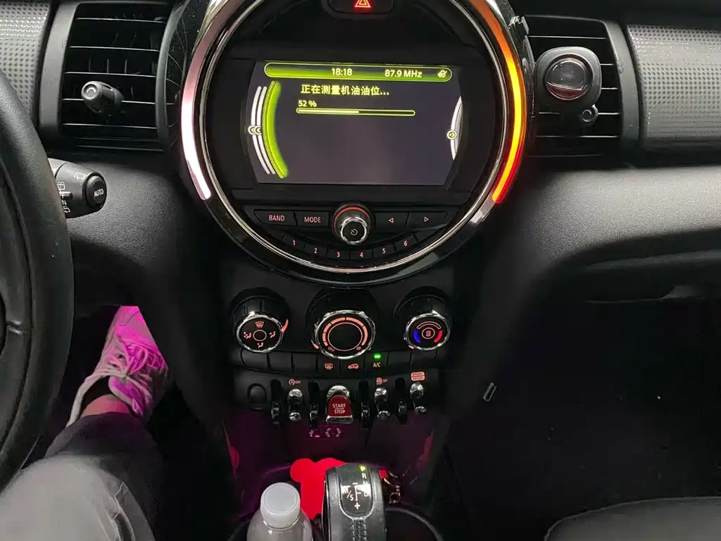MINI Mini 2018