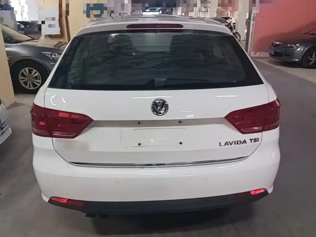 Volkswagen Gran Lavida 2016