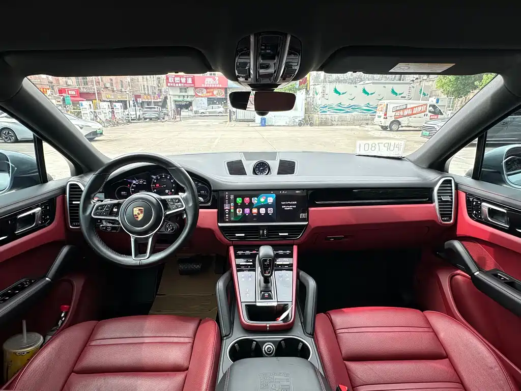 Porsche Cayenne 2020