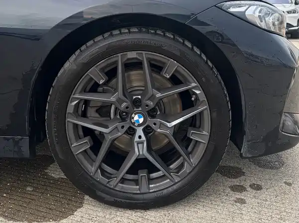 BMW 3 Series 2025