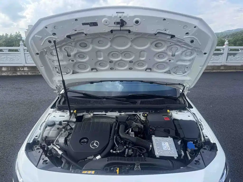 Mercedes-Benz A-Class 2023 — фото 19