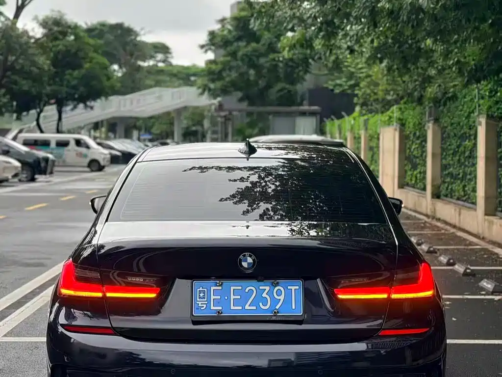 BMW 3 Series 2020