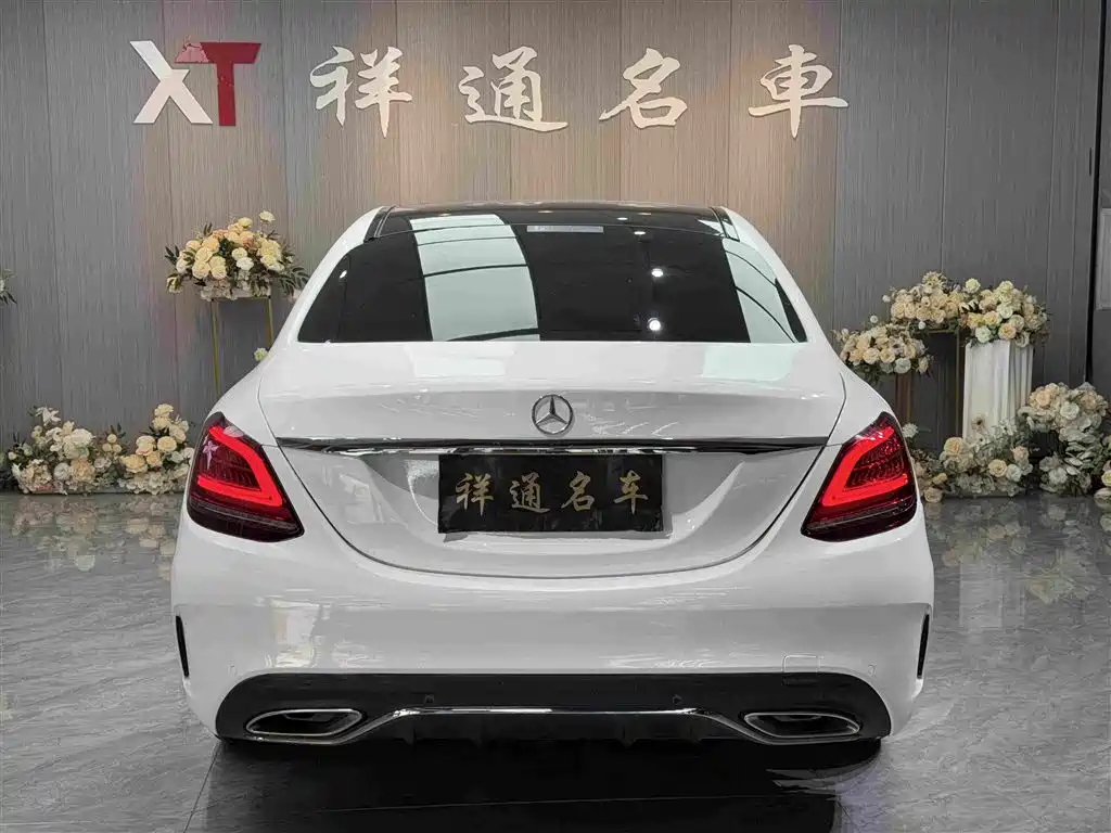 Mercedes-Benz C-Class 2019 — фото 19