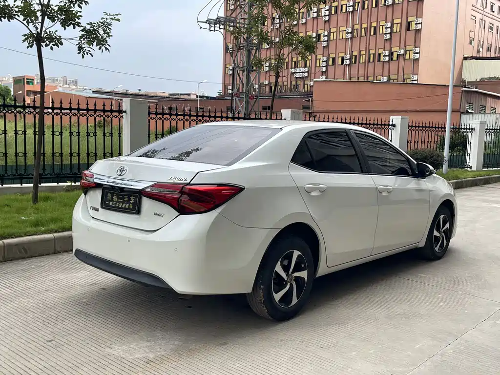 Toyota Levin 2018 — фото 5