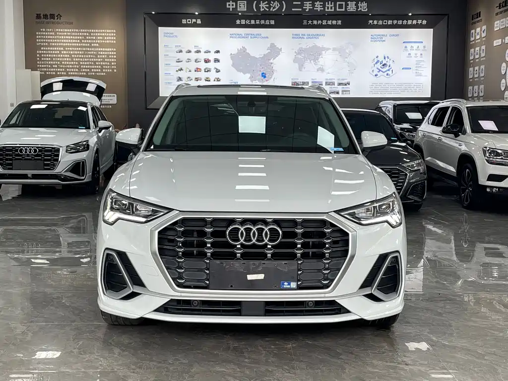 Audi Q3 2022