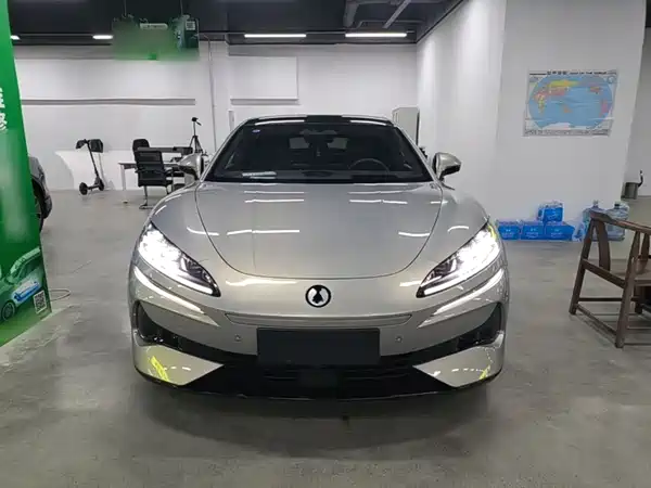 Denza Z9GT 2024