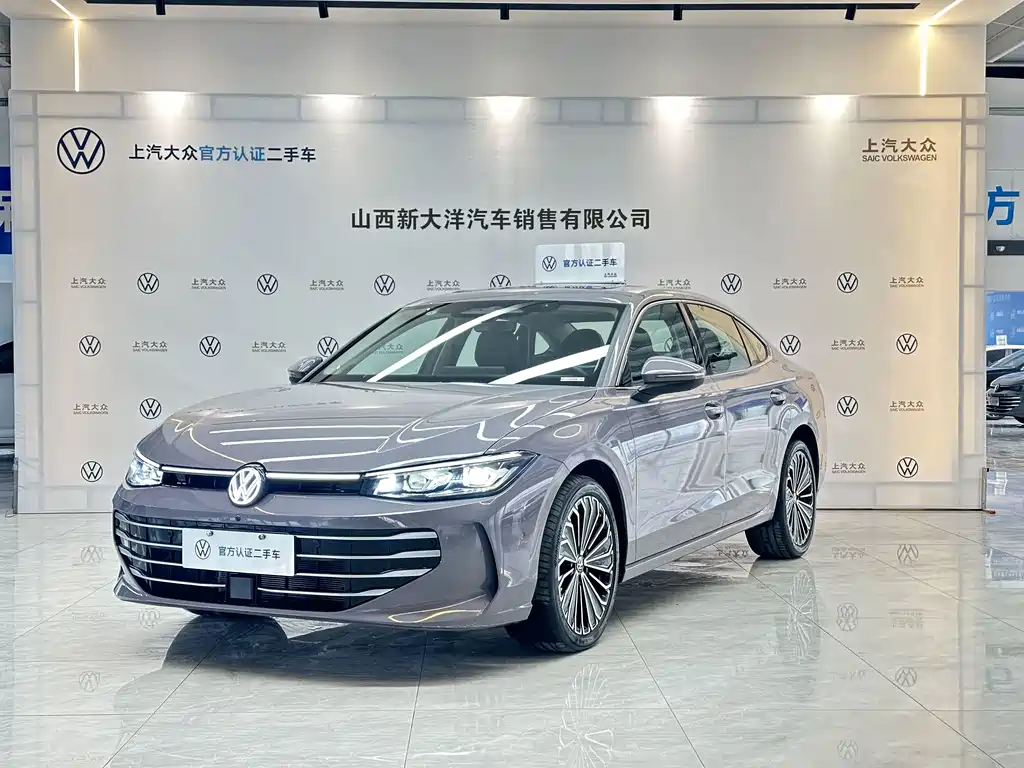 Volkswagen Passat 2024