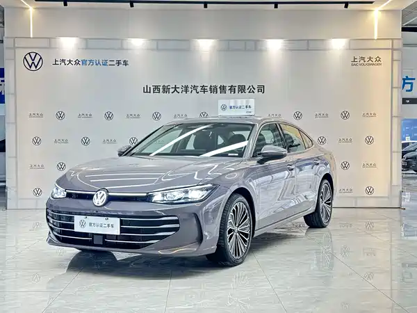 Volkswagen Passat 2024