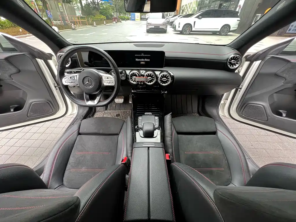 Mercedes-Benz CLA 2020 — фото 14