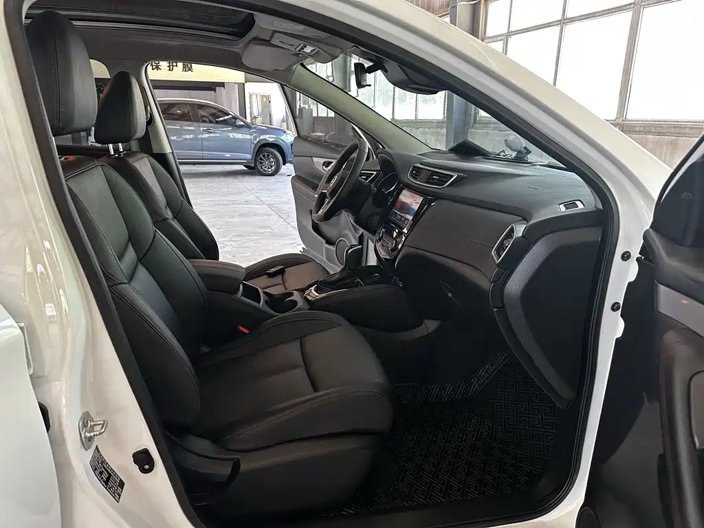 Nissan Qashqai 2023 — фото 17