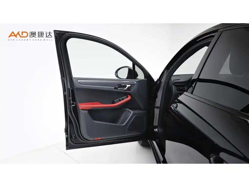 Porsche Macan 2020 — фото 10