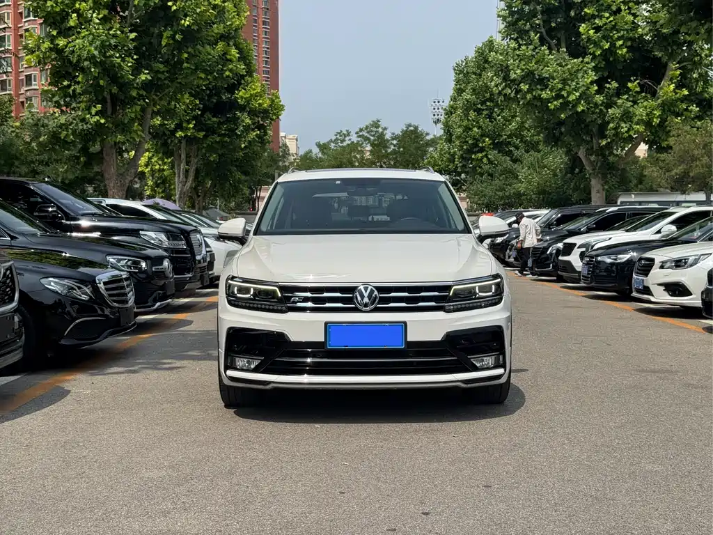 Volkswagen Tiguan L 2019