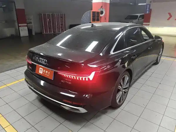Audi A6L 2022