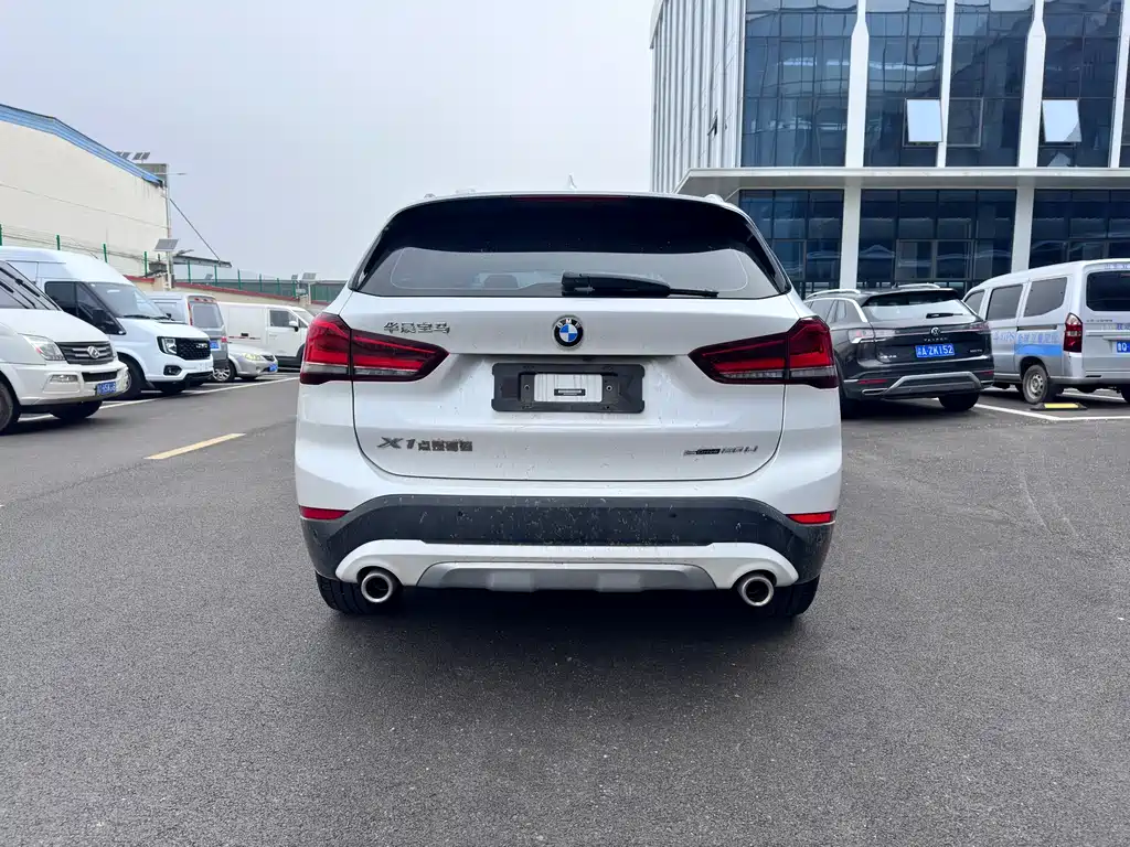 BMW X1 2023 — фото 16