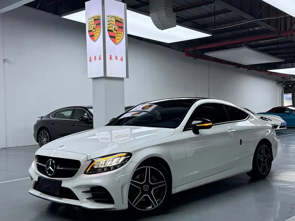 Mercedes-Benz C-Class 2023 — фото 1