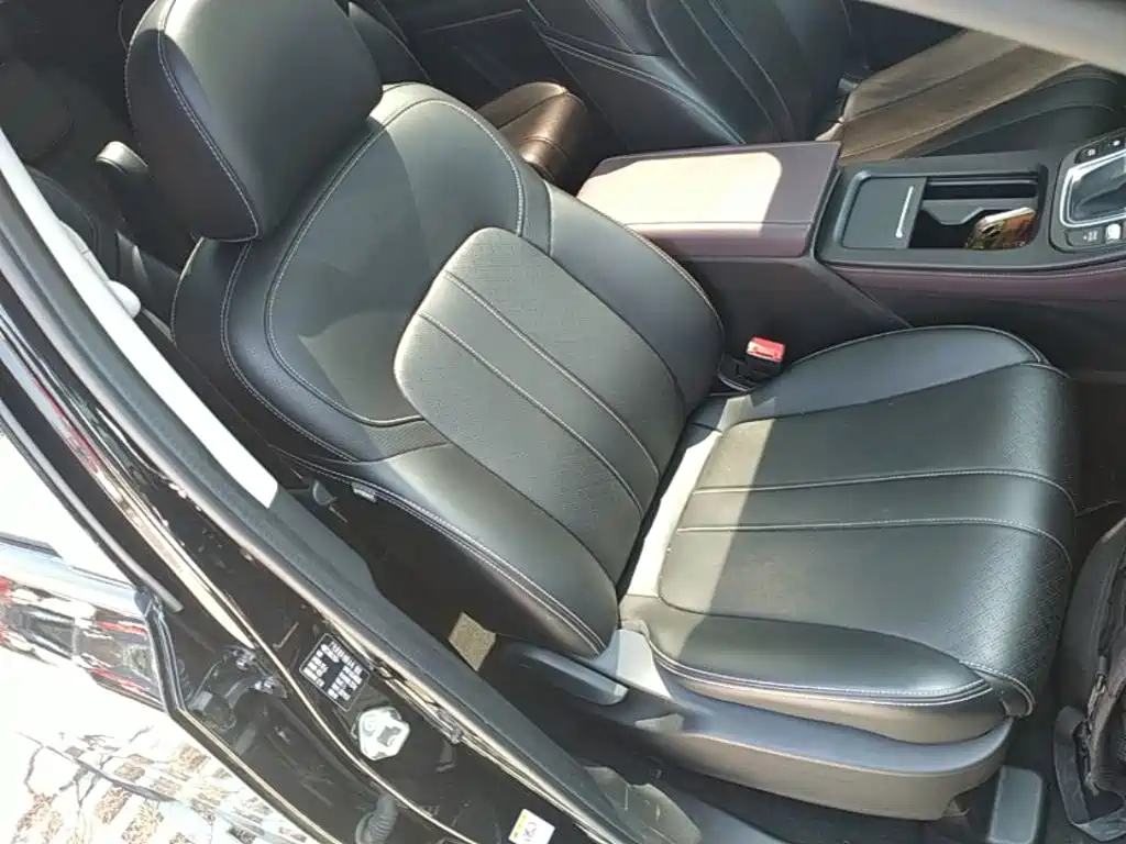 GAC Trumpchi M6 2022 — фото 25