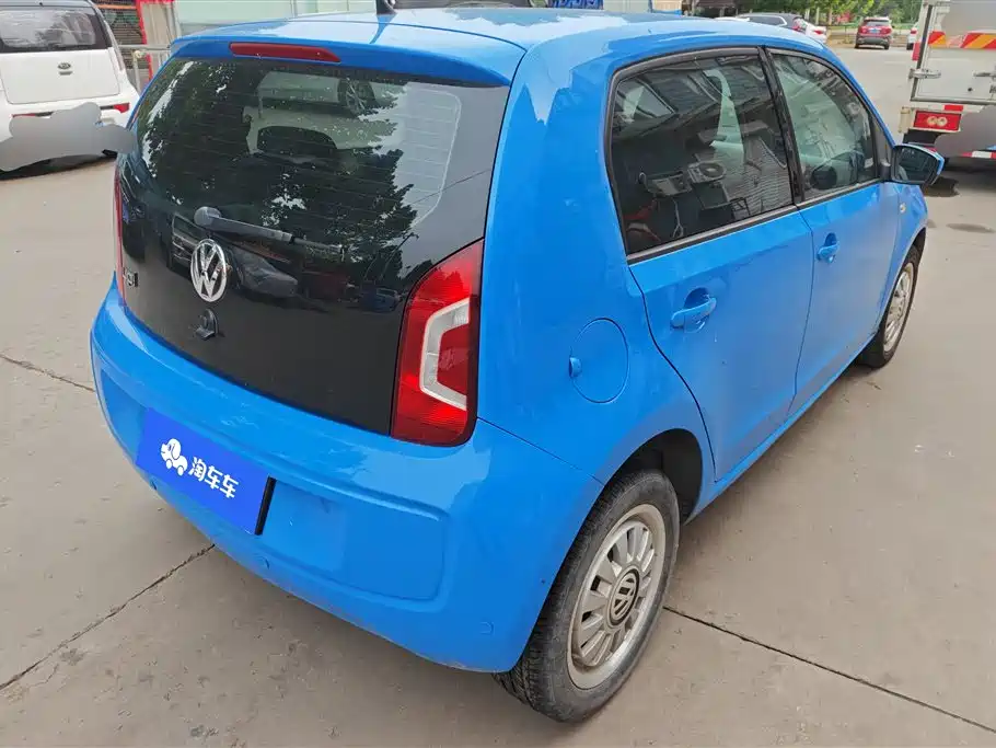 Volkswagen up! 2016