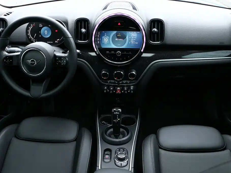MINI Countryman 2022 — фото 11
