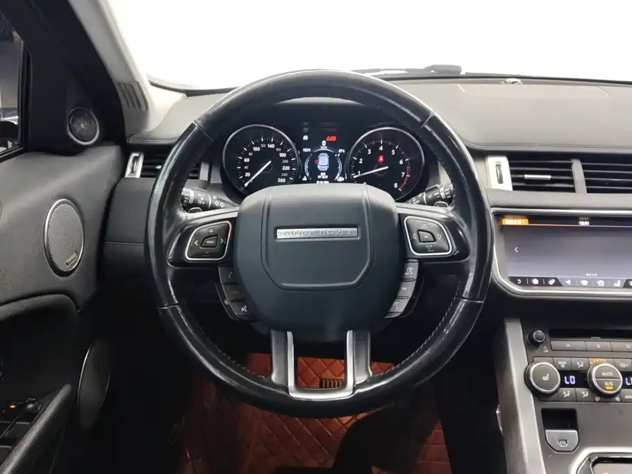 Land Rover Range Rover Evoque 2018 — фото 14