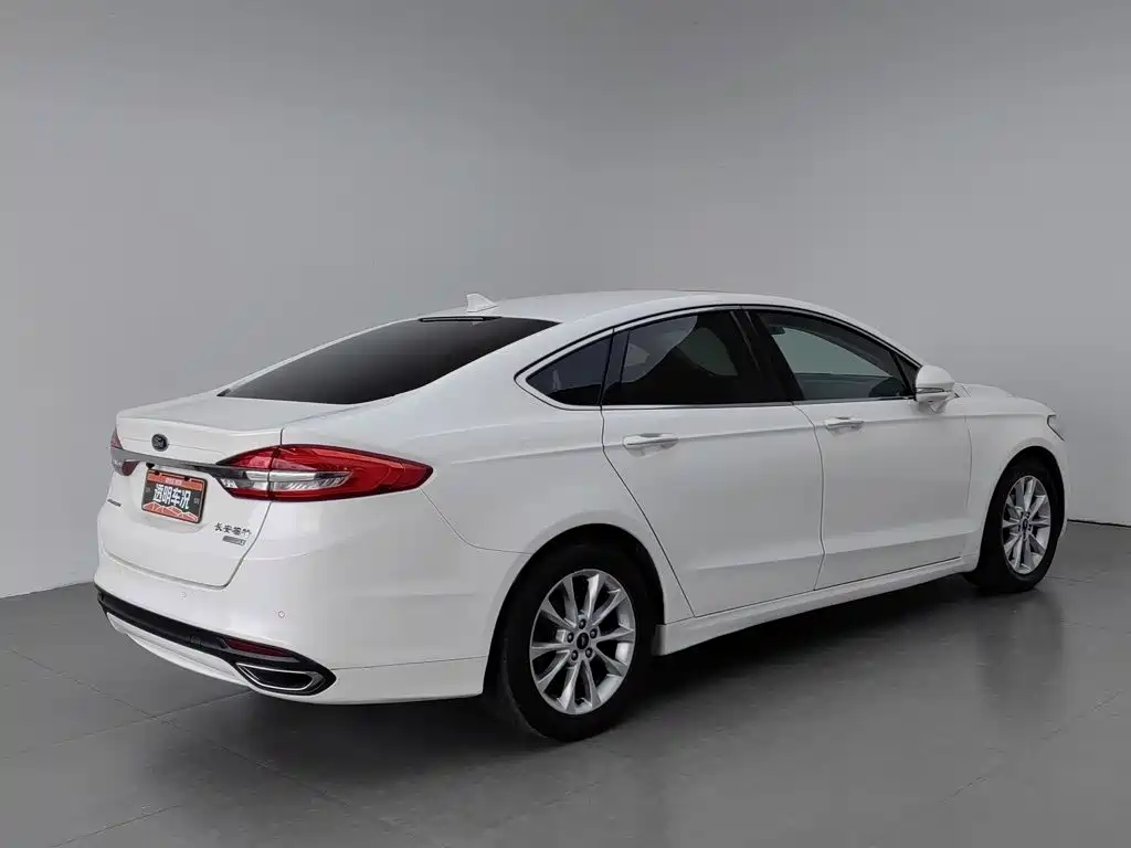 Ford Mondeo 2016 — фото 2