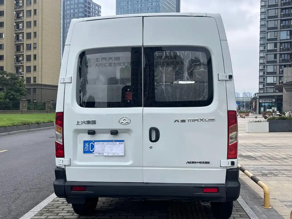 Maxus V80 2016