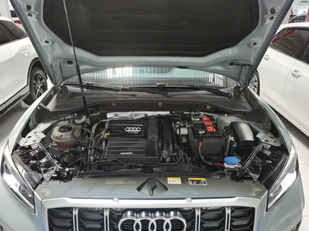 Audi Q2L 2023 — фото 20