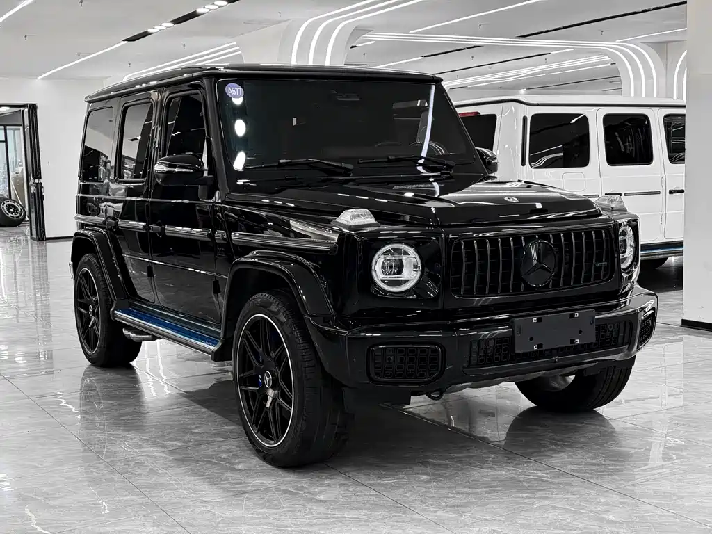 Mercedes-Benz G-Class 2025