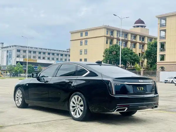 Cadillac CT6 2023