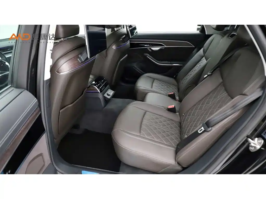 Audi A8 2024
