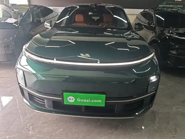 Li Auto L9 2025