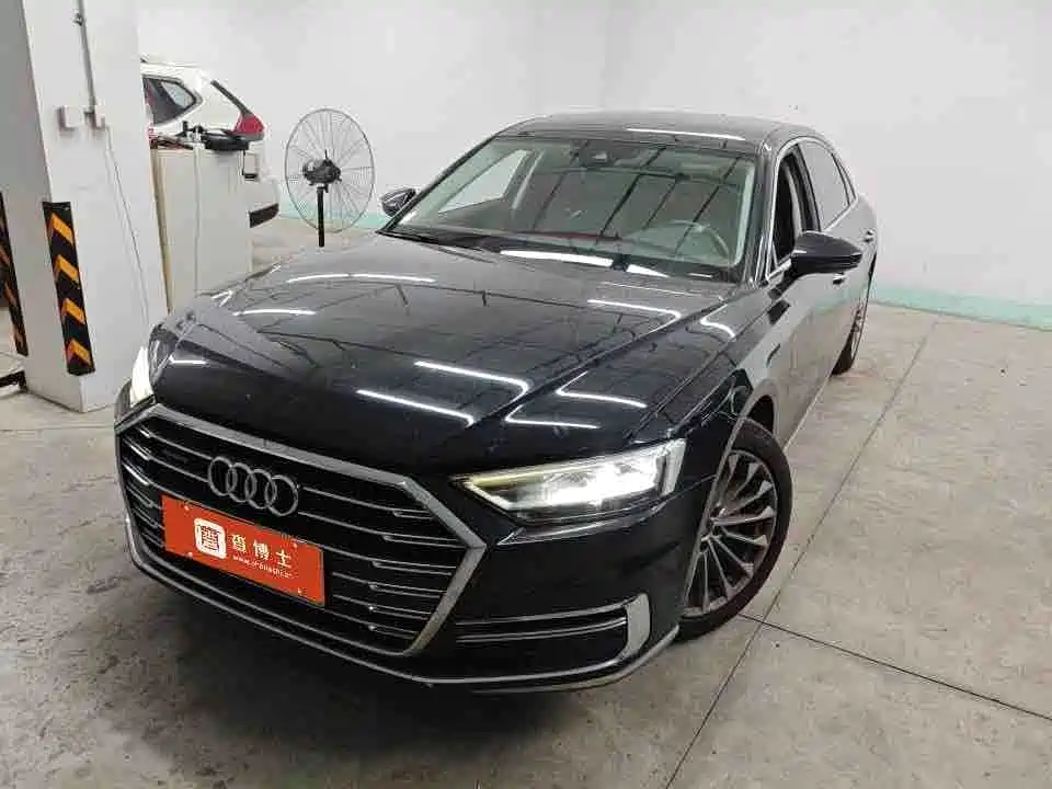 Audi A8 2022
