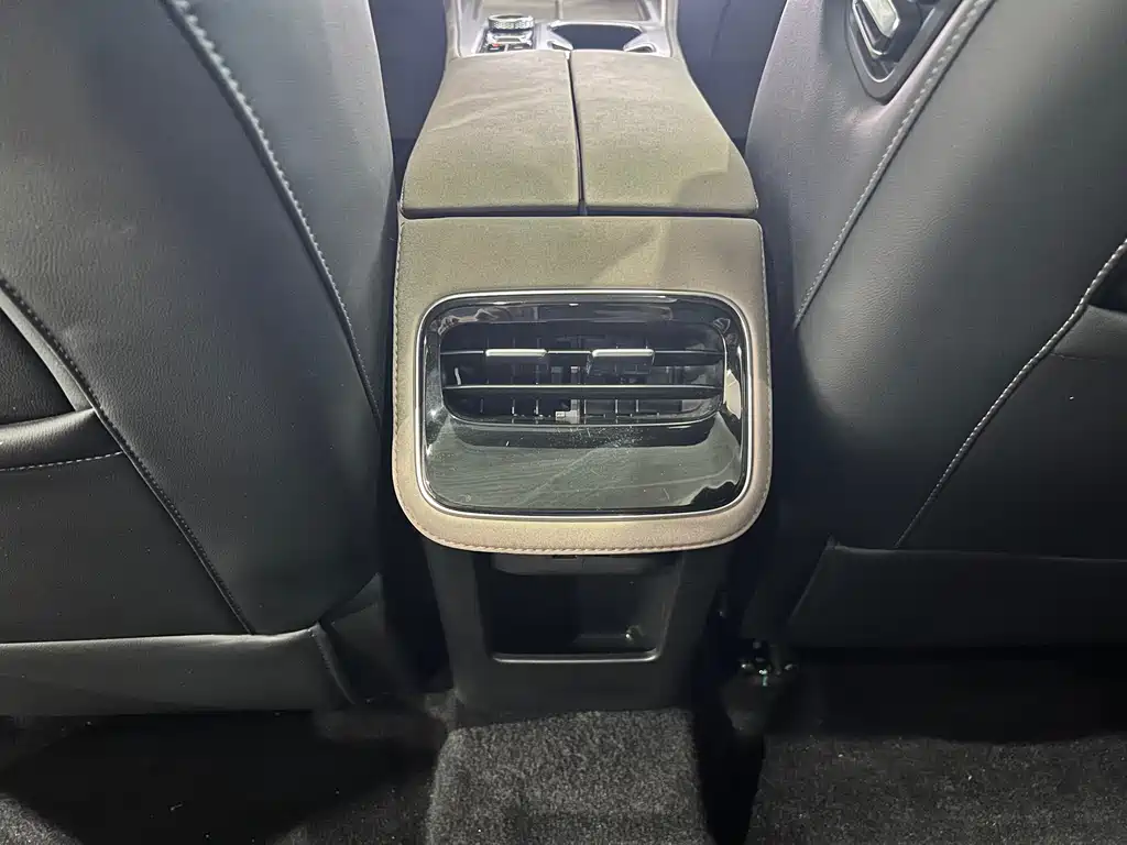 Chery Tiggo 8 PLUS 2024 — фото 28