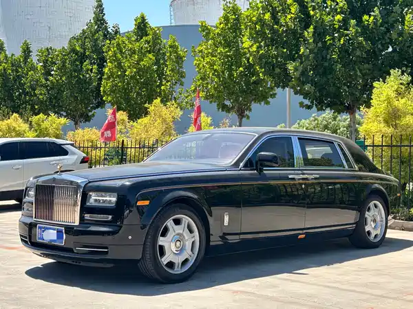 Rolls-Royce Phantom 2015