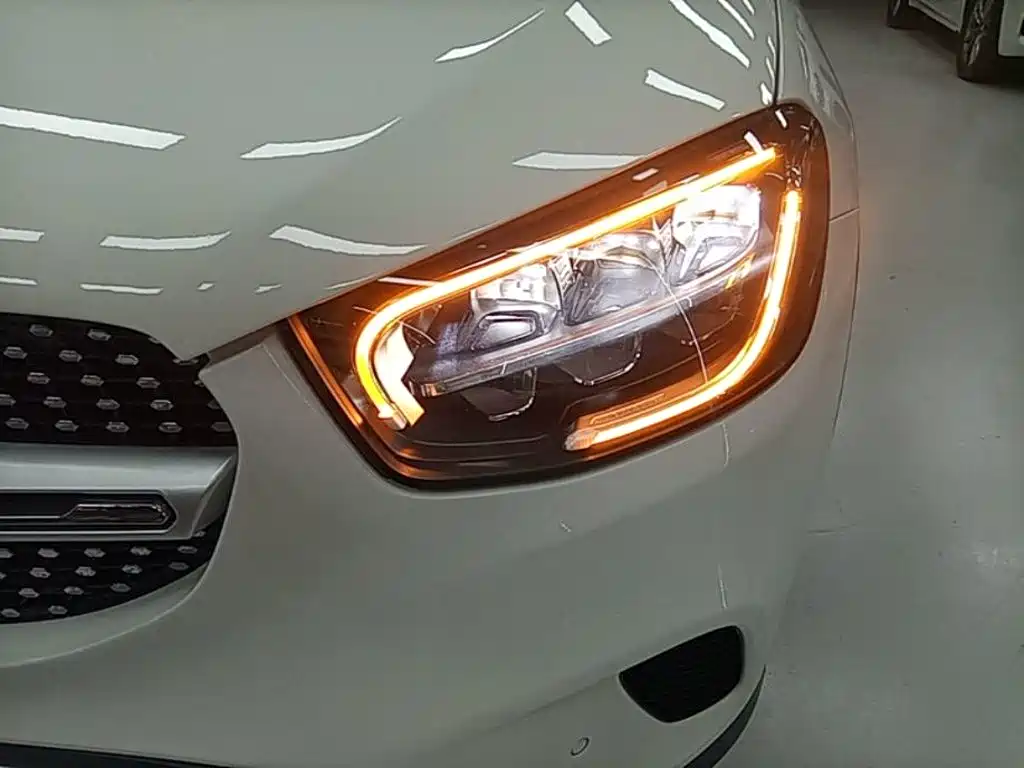 Mercedes-Benz GLC 2021 — фото 24